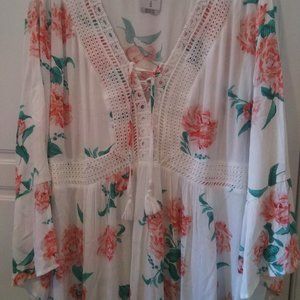 Torrid NWT Baby doll Tunic size 5